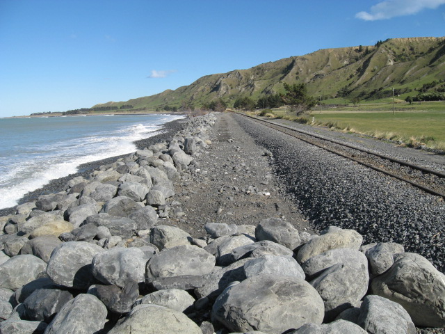 Clarence Seawall 1 09 09 002