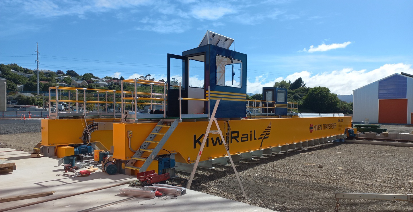 Traverser at Hillside