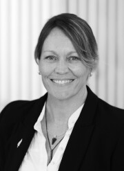 Angela Nash B&W